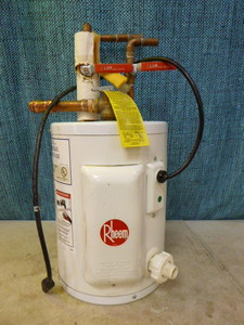 lot 15 image: Pheem Point of Use Electric Water Heater
