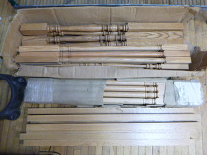 lot 26 image: Lot of BalustersSpindles