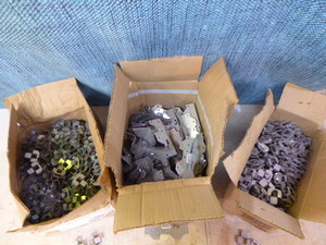 lot 27 image: Sheathing Clips