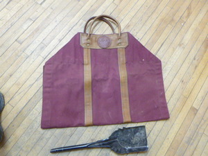 lot 67 image: Duluth Pack Log Carrier