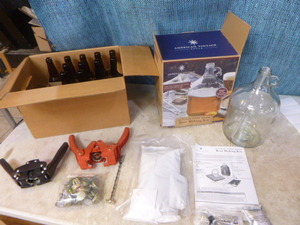 lot 148 image: American Vintage Home Brew Beer Making Kit