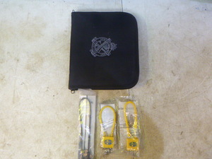 lot 157 image: Gun Safety Locks and Pistol Case