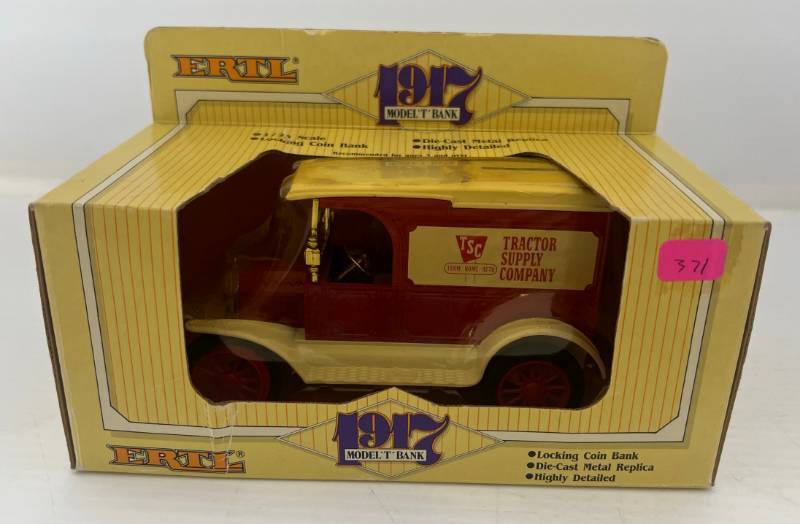 lot 14 image: Two Ertl Collectibles Die-Cast Metal Banks 1 1985 ( TSC Tractor Supply Company ) 1917 Model T 1 ( TSC Tractor Supply Company ) 1913 Model T Delivery