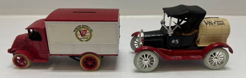 lot 15 image: Two Ertl Collectibles Die-Cast Metal Banks 1 ( TSC Tractor Supply Company ) 1926 Bulldog 1 ( V&ampS Variety Stores ) 1918 Ford Model T Runabout