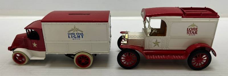 lot 17 image: Two 1989 Ertl Collectibles Die-Cast Metal Banks 1 ( Lone Star Beer ) 1926 Mack Delivery Truck 1 ( Lone Star Beer ) ( Limited Edition 357516 ) 1913 Model T Delivery