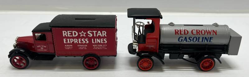 lot 27 image: Two Ertl Collectibles Die-Cast Metal Banks 1 1990 ( Red Star ) 1931 Hawkeye Motor Truck 1 1996 ( Red Crown ) 1910 Mack Tanker