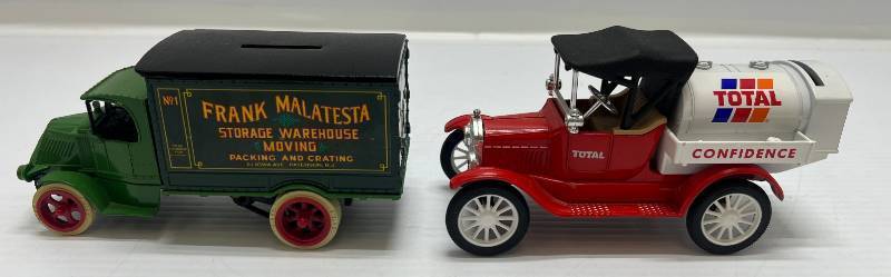 lot 35 image: Two Ertl Collectibles Die-Cast Metal Banks ( No Boxes ) 1 ( Frank Malatesta Storage Wharehouse Moving )  1926 Bulldog 1 ( Total ) 1918 Ford Model T Runabout