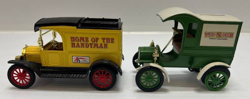 lot 59 image: Ertl Collectibles Die-Cast Metal Banks ( No Boxes ) 1 ( Home Hardware )  1913 Ford Model T 1 ( Winn Dixie ) 1905 Fords First Delivery Car