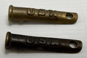 lot 208 image: Antique Civil War Soldiers Recovered Tent Rope Slips USN Navy CSA Union Army