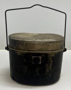 lot 223 image: WW2 Japanese Army Rice BowlMess Kit
