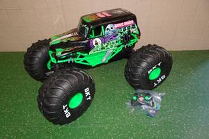 Monster Jam Grave Digger All-Terrain Remote Control Monster Truck