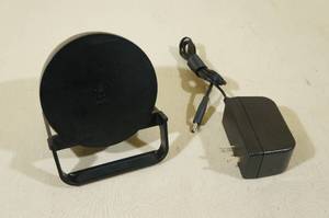 Belkin Wireless Charging Stand with Speaker