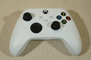 Microsoft XBOX Controller -White