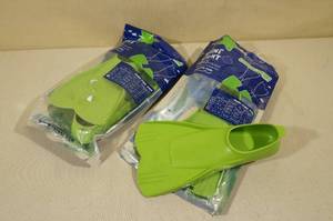 2 Sets Cressi Mini Light Fins for Kids -Size 13.5-1YGreen