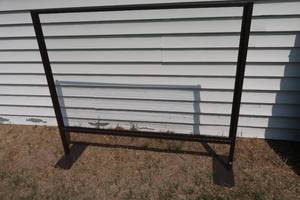 lot 15 image: PLEXIGLASS SHIELD TABLE TOP KIT