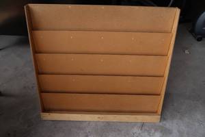 lot 35 image: WOOD MAGAZINE  DISPLAY SHELF