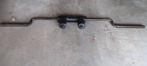 lot 40 image: 92 LONG NON STANDARD WEIGHT BAR.
