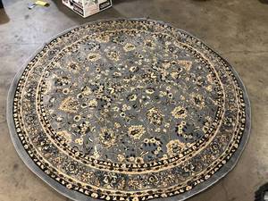 Unique Loom Sialk Hill Washington Gray 8 0 x 8 0 Round Rug  Customer Returns See Pictures