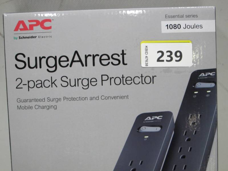 lot 564 image: NEW APC SurgeArrest Power Strip Surge Protector with USB Charging Ports, Flat Plug, 6 Outlets 2 Pack