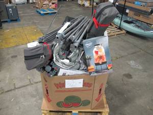 lot 365 image: Pallet of Store Overstock Store and Ecommerce Product and Returns