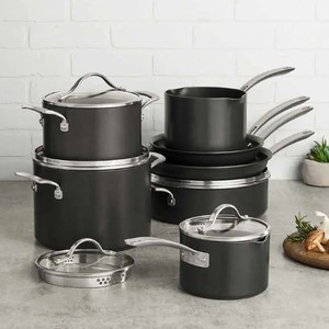 lot 647 image: Kirkland Signature 12-piece Non-Stick Cookware Set