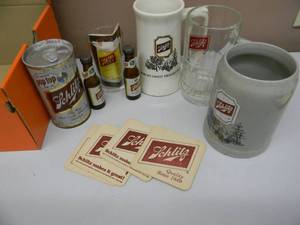 VINTAGE SCHLITZ BEER COLLECTION -  NICE - AWESOME OLD SCHOOL COLLECTION - SEE PICTURES
