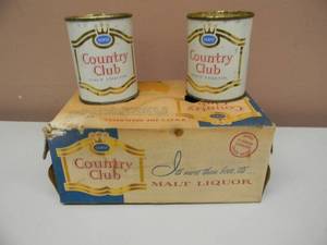 VINTAGE COUNTRY CLUB MALT LIQUOR 8oz BEER CANS & ORIGINAL CARDBOARD 6 PACK - RARE AWESOME PIECES - SEE PICTURES
