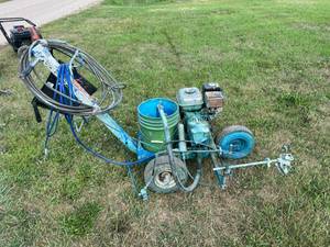 lot 9 image: Line Lazer Paint Striper with Honda Motor