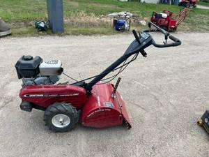 lot 20 image: Craftsman 6.5HP 17 Heavy Duty Tiller