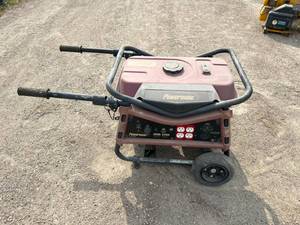 lot 24 image: Powermate Generator with Honda Motor
