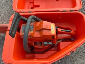 lot 41 image: Husqvarna 136 Chain Saw