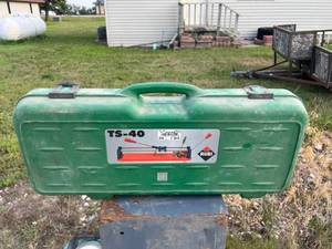 lot 47 image: Rubi TS-40 Tile Cutter