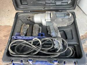 lot 51 image: Kobalt Impact Wrench