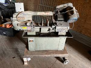 lot 103 image: Wel-Bilt 7 Metal Cutting Band Saw on Rolling Base