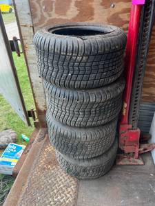 lot 115 image: 4 20550-10 Tires