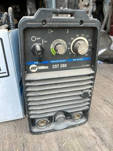 lot 126 image: Miller CST 280 Welder