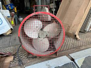 lot 135 image: 12 Ventilation Fan