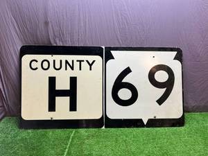 lot 160 image: Decommissioned Road Sign
