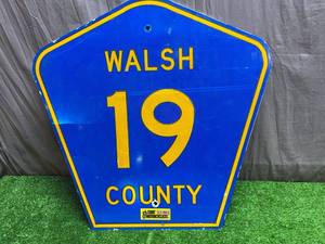 lot 167 image: Decommissioned Road Sign