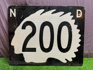 lot 200 image: Decommissioned Road Sign