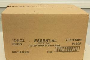 Case of Essential Everyday 1-Step Turkey Stuffing 12 6oz Packages