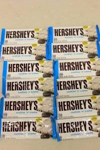 12ct Hersheys Cookies n Creme Flavored Chocolate Bar