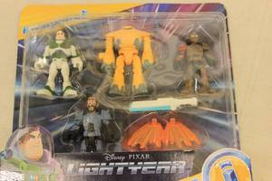 Imaginext Disney Pixar Lightyear Figurines Jr. Zap Patrol