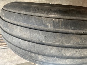11L16 Tire & Rim