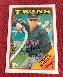 lot 46 image: Autographed Tom Kelly Card