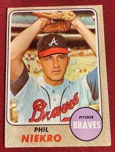 lot 101 image: 1968 Topps Phil Niekro Card