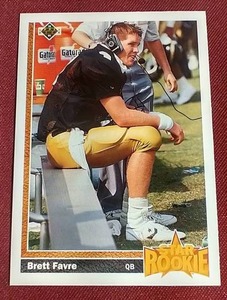 lot 125 image: 1991 Upper Deck Brett Favre Rookie Card