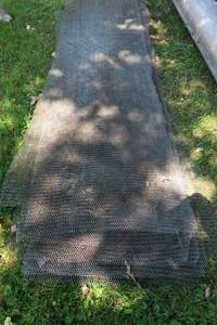 lot 13 image: WIRE MESH