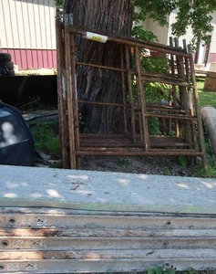 lot 2 image: SCAFFOLDING