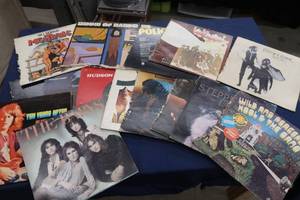 lot 87 image: VINTAGE RECORD ALBUM COLLECTION